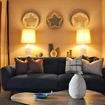 Casa Salinas, Elegant Flat W Patio In Taviras Historical Centre Tavira
