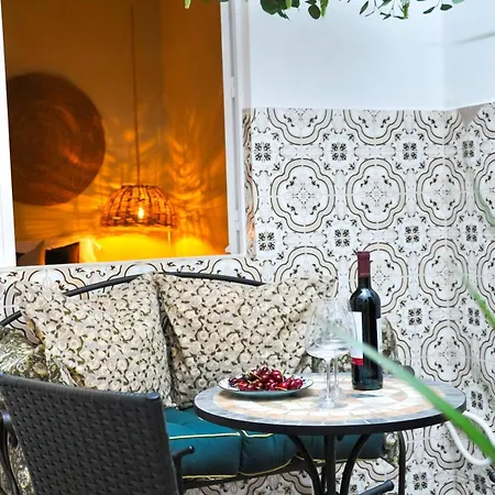 Casa Salinas, Elegant Flat W Patio In Taviras Historical Centre Apartament Tavira