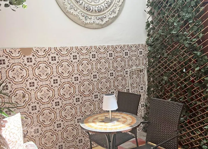 Casa Salinas, Elegant Flat W Patio In Taviras Historical Centre * Tavira