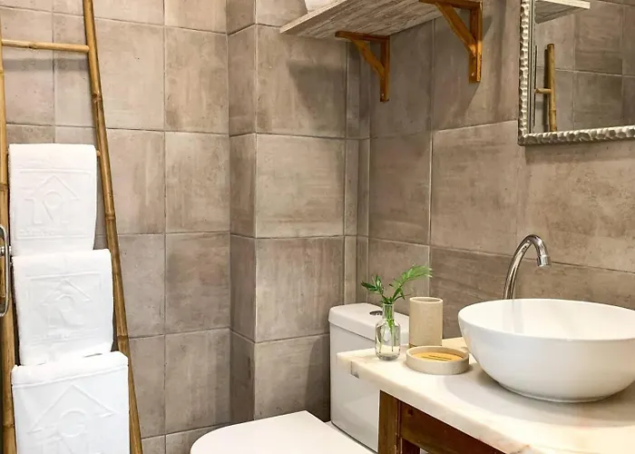 Casa Salinas, Elegant Flat W Patio In Taviras Historical Centre Apartment *