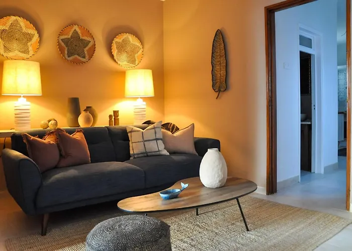 Casa Salinas, Elegant Flat W Patio In Taviras Historical Centre