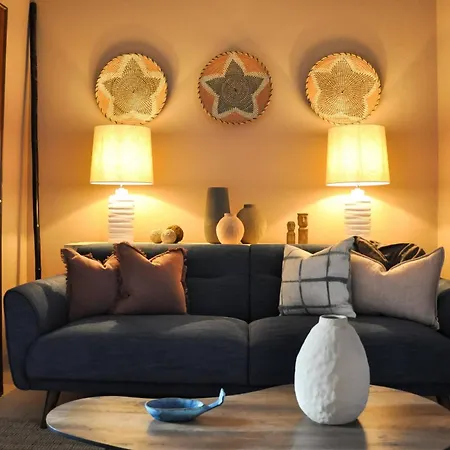 Casa Salinas, Elegant Flat W Patio In Taviras Historical Centre タヴィラ