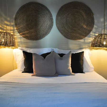 Casa Salinas, Elegant Flat W Patio In Taviras Historical Centre * Tavira